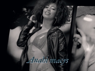 Anahi_macys