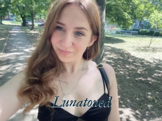 Lunatoned