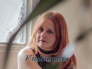Viiolettamora